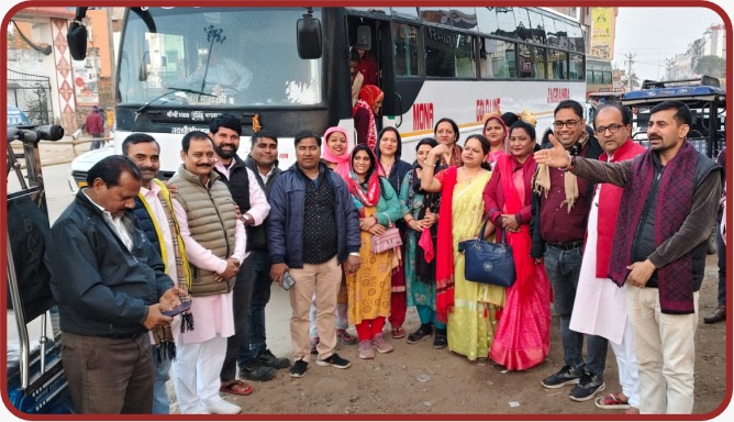 Photo of the monthly bus Trip
